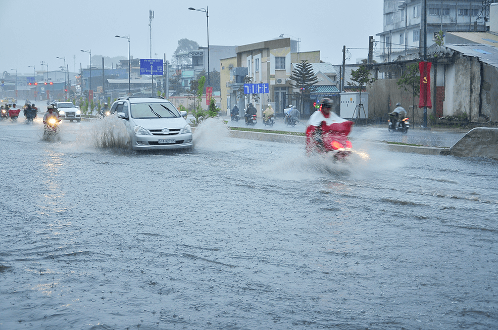 Mua nhà khu vực nào ở tp HCM để không bị ngập nước vào mùa mưa